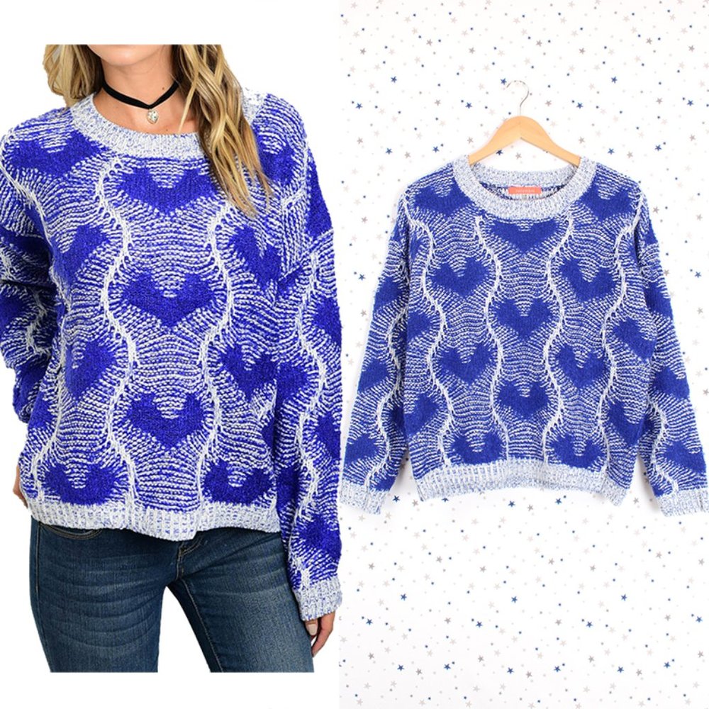 Heart Pattern Cable Knit Sweater Blue